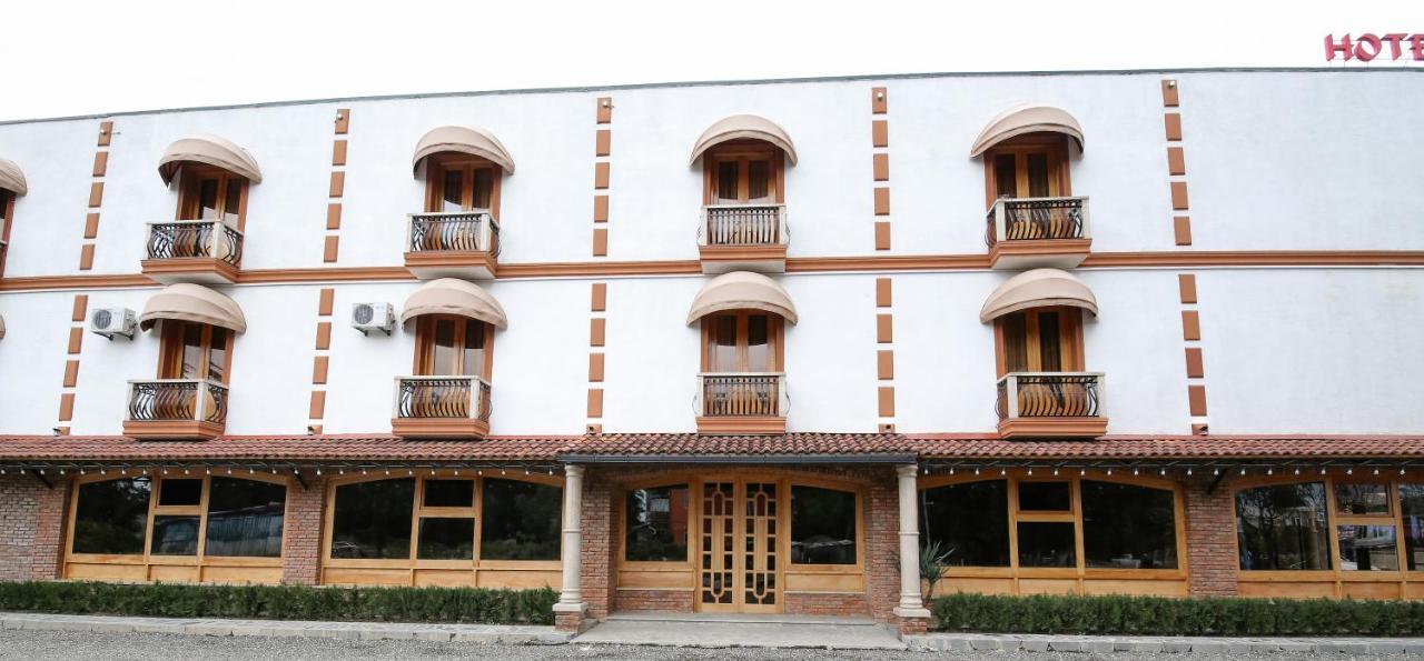 Hotel Shogi Zugdidi Exteriér fotografie
